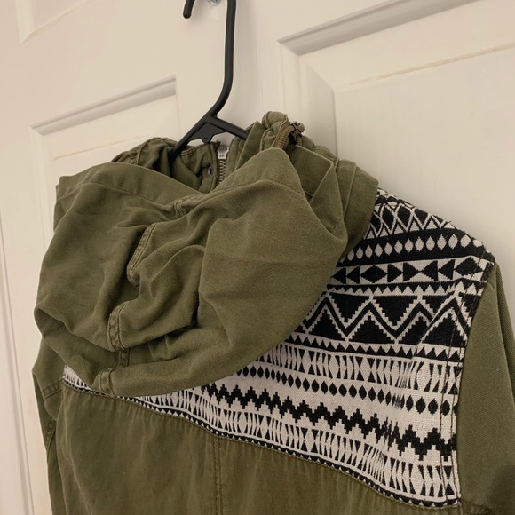 Roxy Jacket with hidden hood - Picture 7 of 7